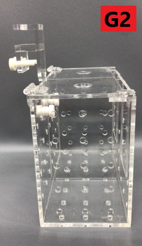 Quarantine/Isolation Box with Removable Divider